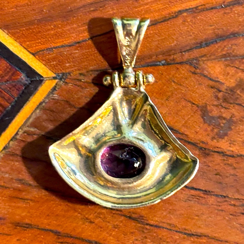 Antique Genuine Hand-Hammered 14K Yellow Gold Oval Cut Amethyst Pendant No Chain - Picture 4 of 5